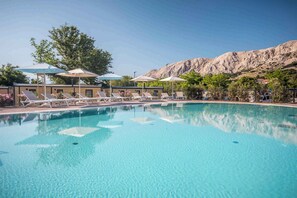 Pool - Mobile home with terrace (Baška)