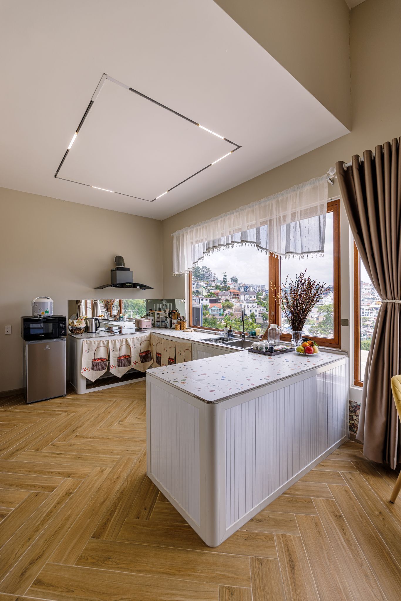 Family Apartment, Garden View | Premium bedding, free minibar items, blackout drapes, soundproofing