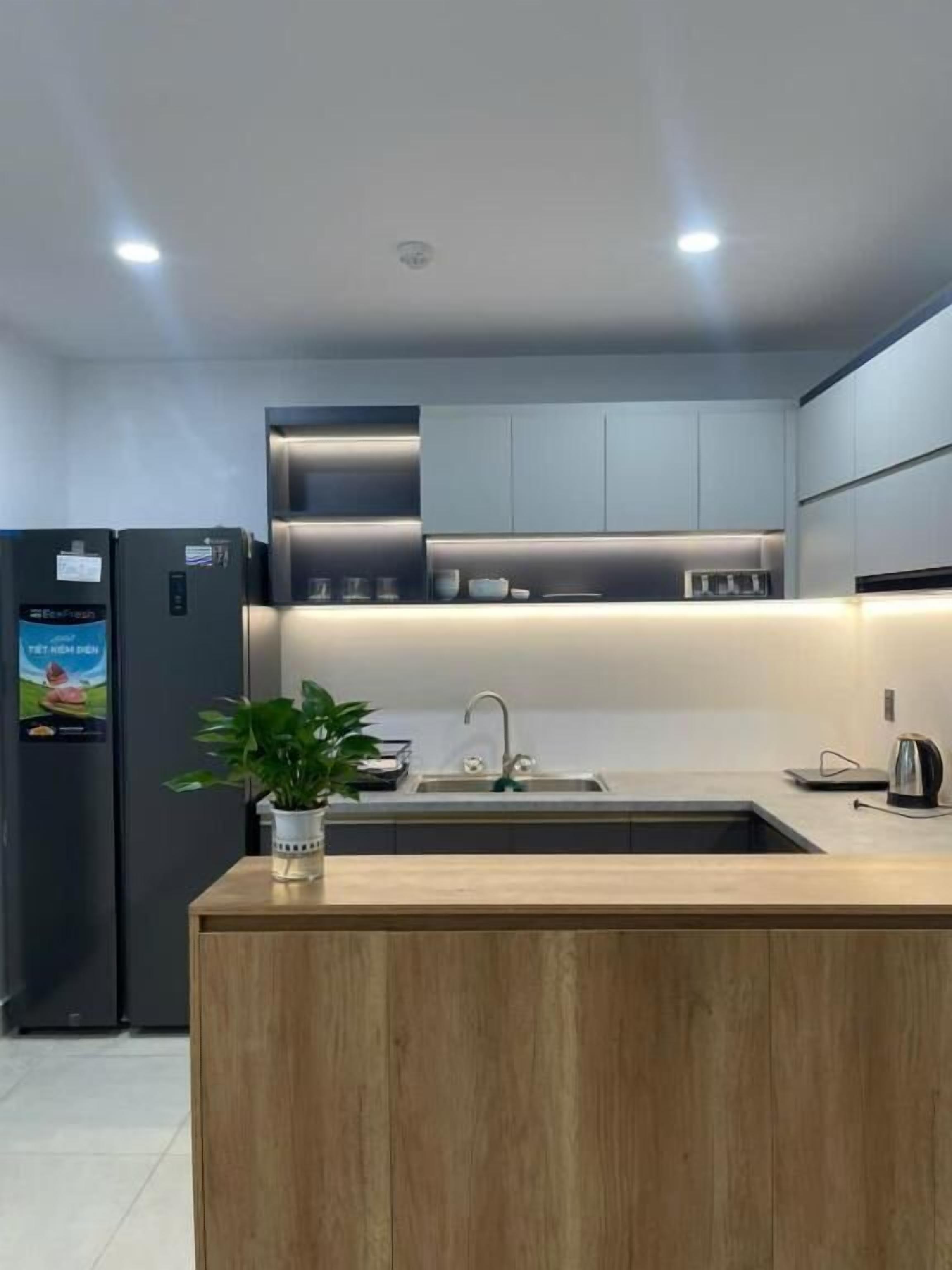 Leilighet, balkong, delvis havutsikt | Eget kjøkken