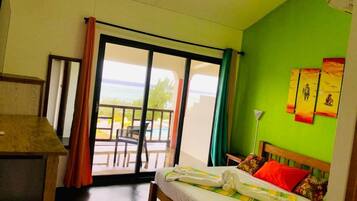 Habitación Confort doble, balcón, vistas a la laguna