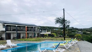 室外游泳池
