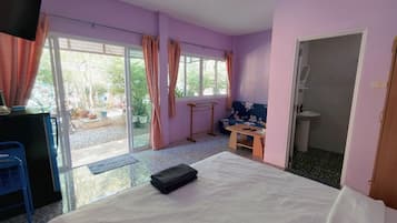 Standard Double Room, Garden View