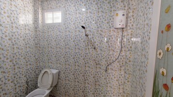 Habitación estándar doble, vistas al jardín | Baño