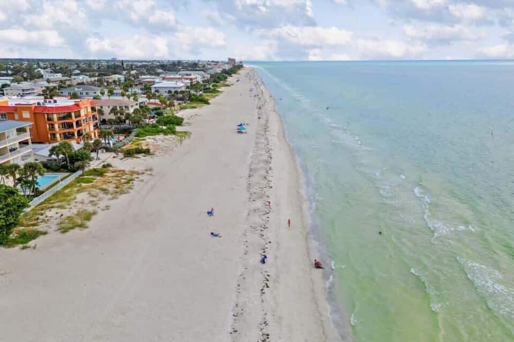 IRB Coastal Beach Homes