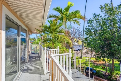 IRB Coastal Beach Homes
