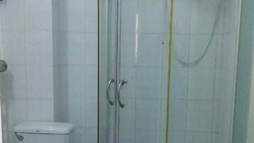 Basic Studio, Balcony, City View | Bathroom