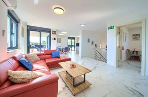 TV - Holiday Apartment Exclusive Flat Marija (Krk)