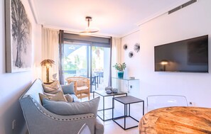 TV - Sunny 2-Bedroom Apartment | Pool & Terrace | Estepona (Estepona)