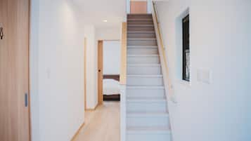 Handrails in stairways
