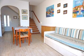 Classic House, 3 Bedrooms | Living room - Family House in Porto Santa, Venice (Caorle)
