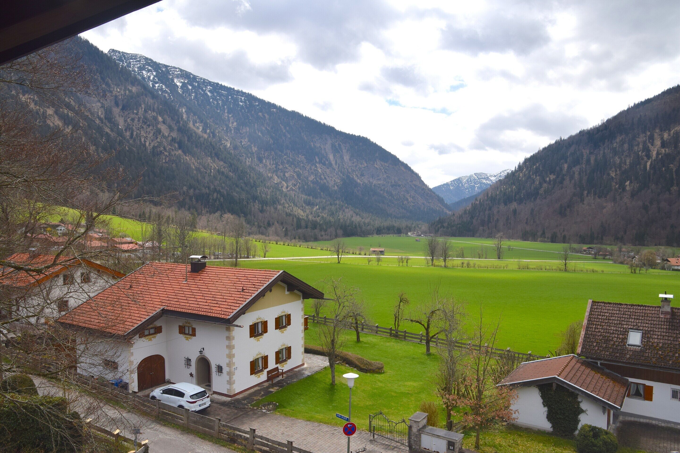 Classic-Apartment, 2 Schlafzimmer | Blick von der Unterkunft