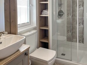 Towels - 2 bedroom accommodation in Bodinnick (Lanteglos, near Fowey)