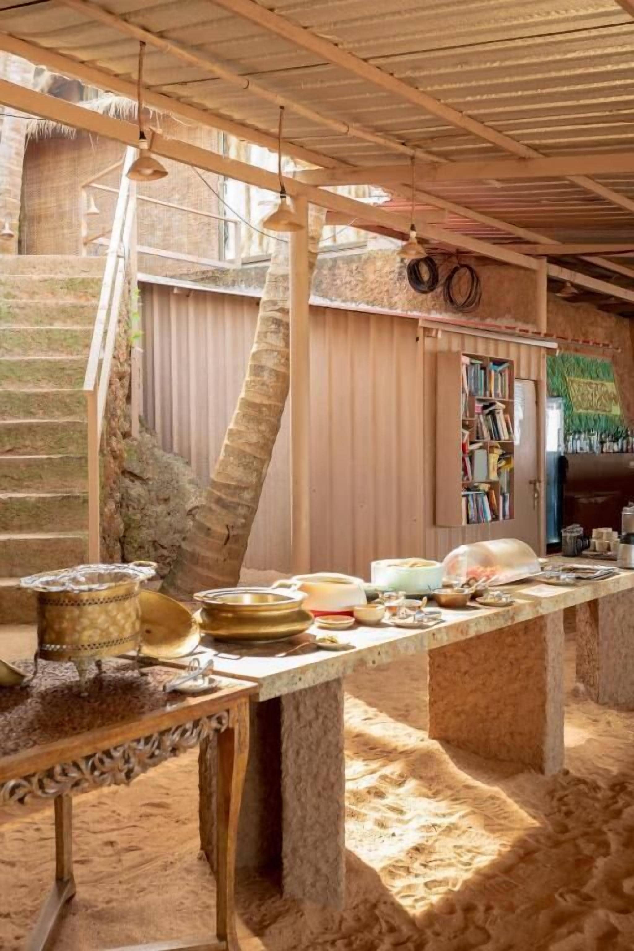 Tempat makan outdoor