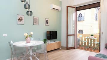 Appartamento, vista città | Area soggiorno