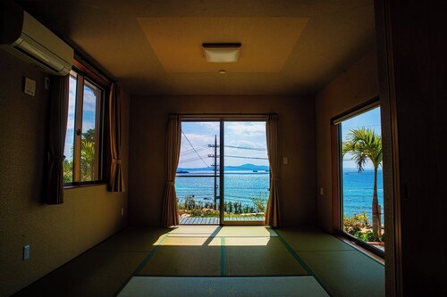 Newly built entire building available for rent H / Kunigami County Okinawa