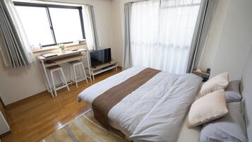 1 bedroom, desk, iron/ironing board, free WiFi