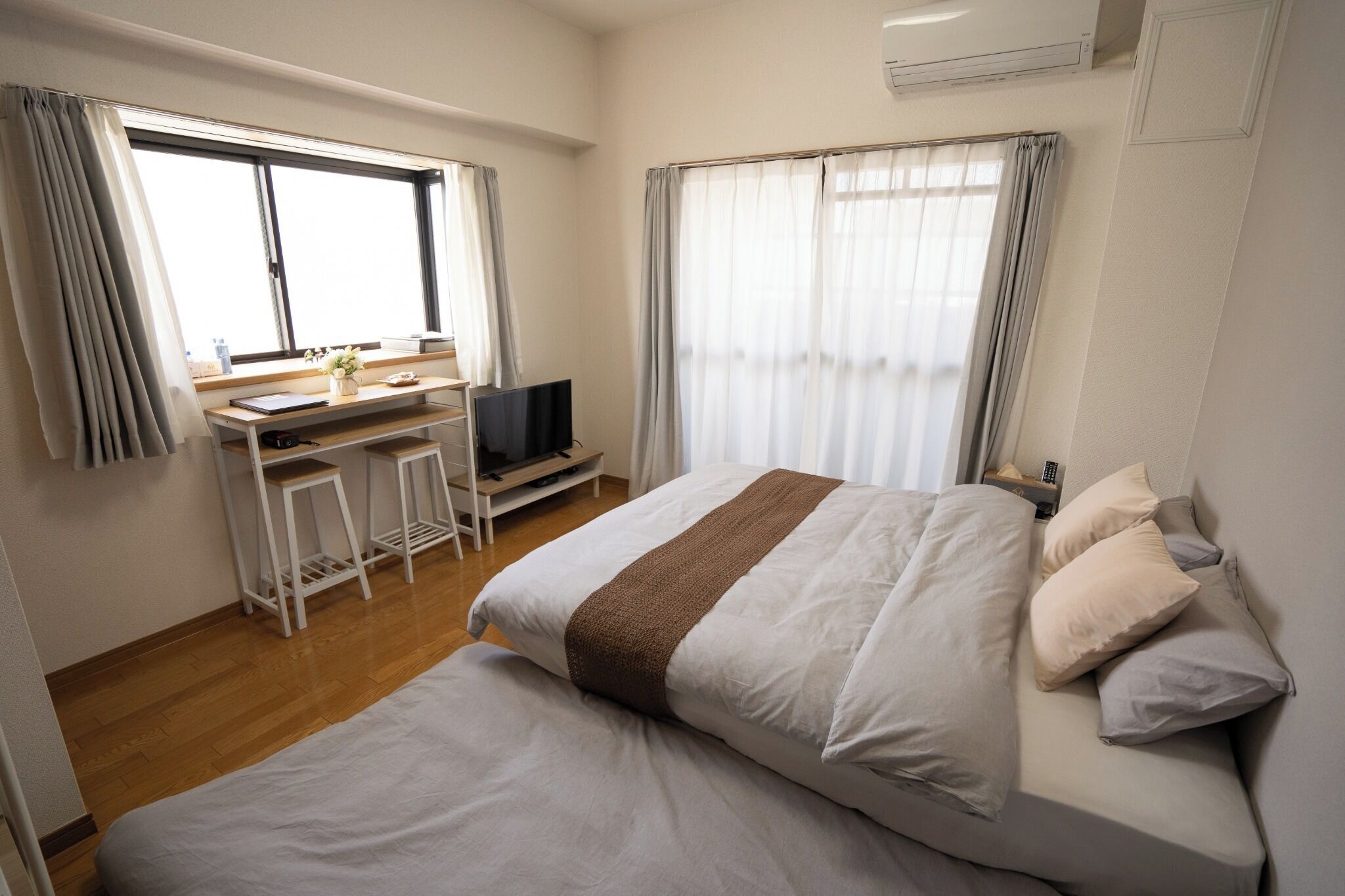 1 bedroom, desk, iron/ironing board, free WiFi