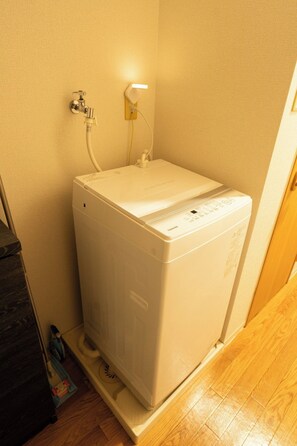 Interior - A sophisticated space close to Meieki Station M26 / Nagoya City Aichi (Nagoya City)