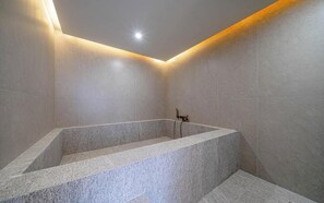 Bathroom - BROWN DOT HOTEL Tongyeong Jukrim (Tongyeong-si)