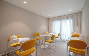 Dining - BROWN DOT HOTEL Tongyeong Jukrim (Tongyeong-si)