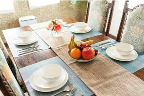 Dining - Entire building available for rent Okinawas tr / Miyakojima City Okinawa (Miyakojima City)