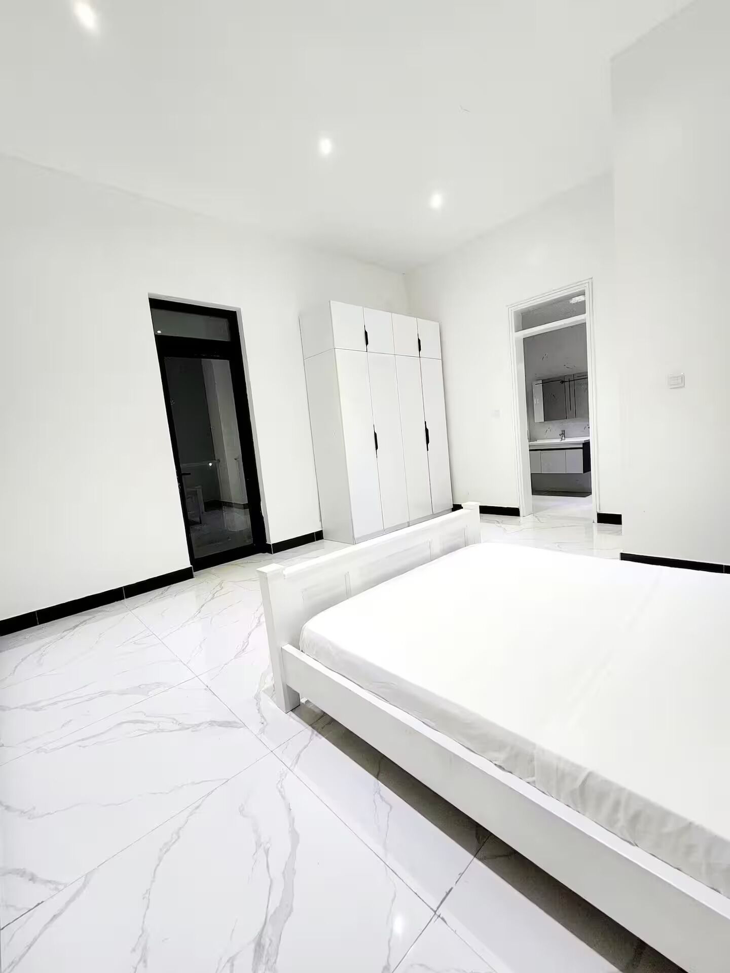 5 bedrooms, WiFi, wheelchair access