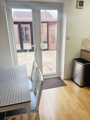 Dining - Pvt Bed en-suite Hydro Pool Optional part-SHR home (Hindley Green)