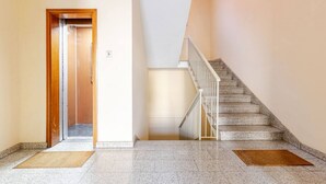 Immagine non classificata, 5 di 22, pulsante