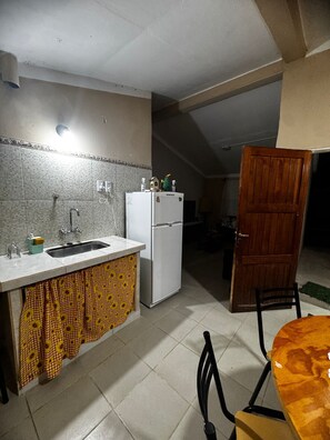 Private kitchen - Vrbo Property (Chicoana)