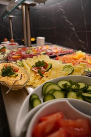 Desayuno buffet incluido todos los días