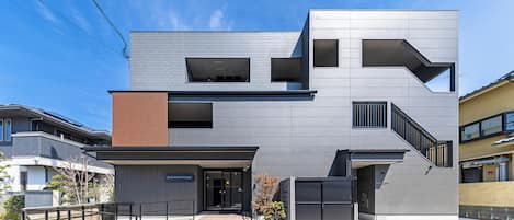 Chi tiết ngoại thất