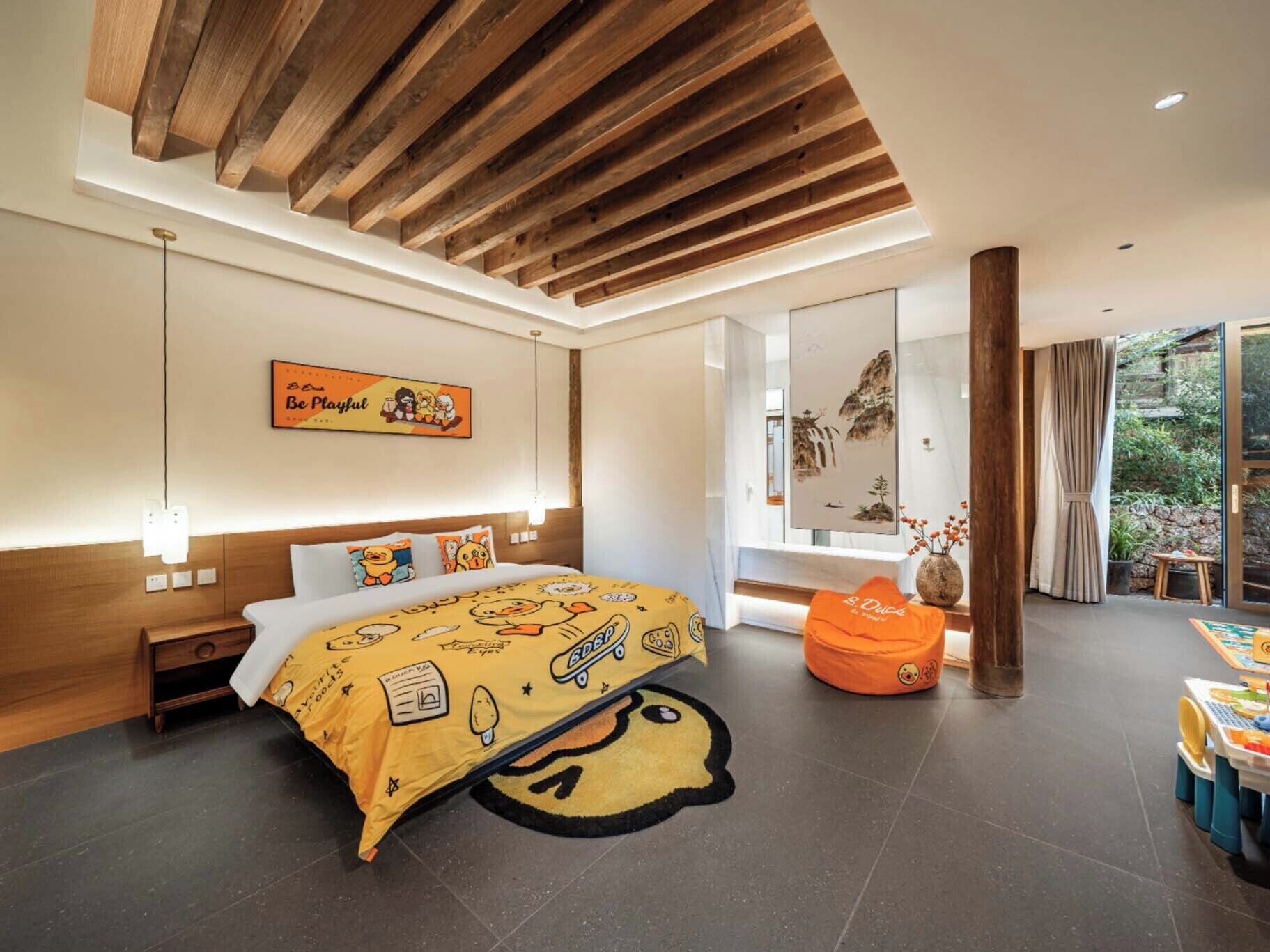 家庭套房, 庭院景观