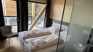 4 bedrooms