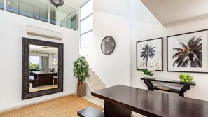 Interior - Ocean View Haven, TOP NOTCH (WOORIM)