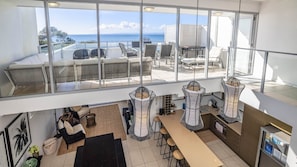 Interior - The Lookout, TOP NOTCH (WOORIM)