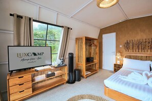 Chambre Double, vue montagne