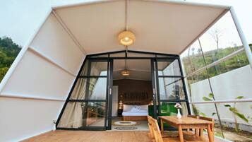 Curve | Restaurante al aire libre