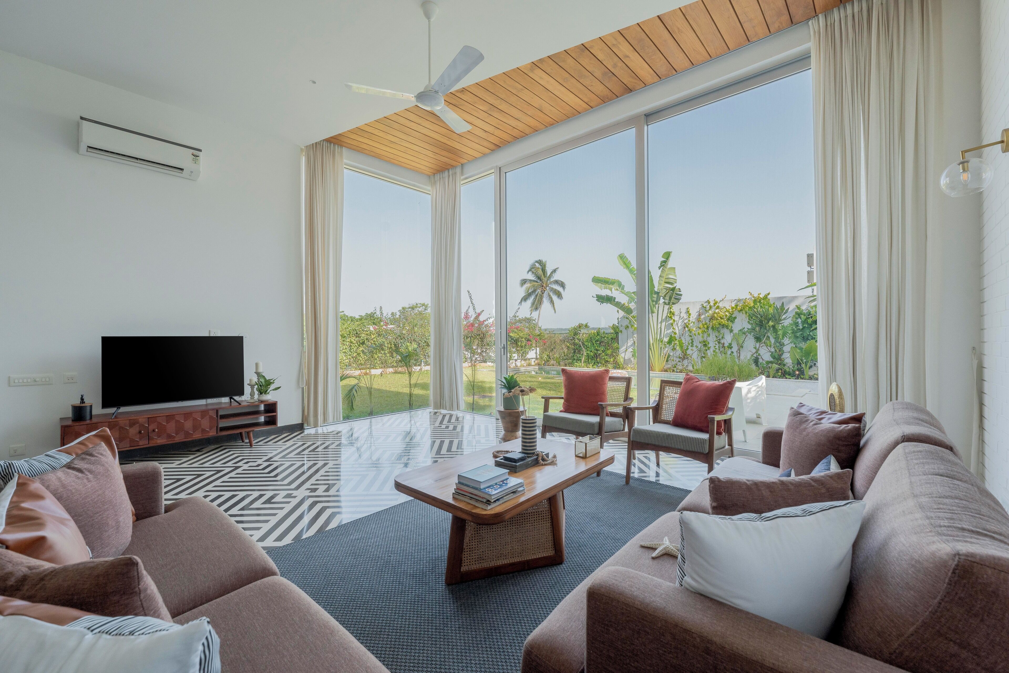 Villa, Balcony | Living area