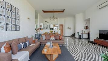 Villa, Balcony | Living area