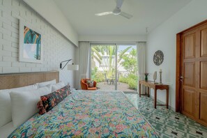 Premium bedding, down comforters, memory foam beds, in-room safe - Staymaster Casa Tanisa 3BR Pool (Vagator)