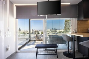 Interior - Glyfada's Rooftop Blyss (Glifada)