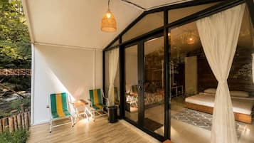 Square Tent | Wifi gratis