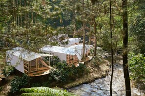 Enceinte de l’hébergement