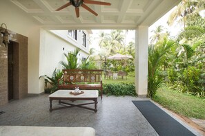 Front of property - Oxel town house (Siolim)