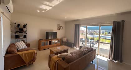 Little Bay - Unit 49 seafront estate