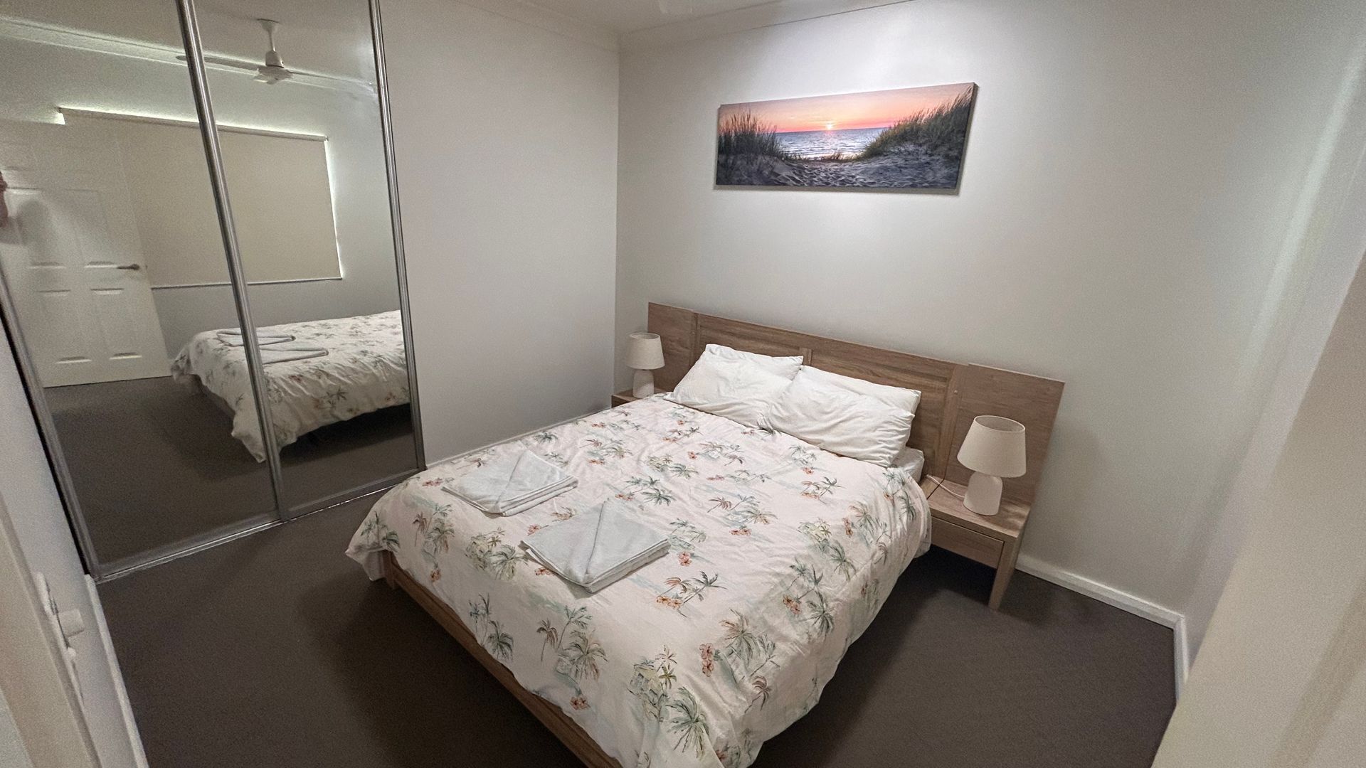 3 bedrooms, bed sheets