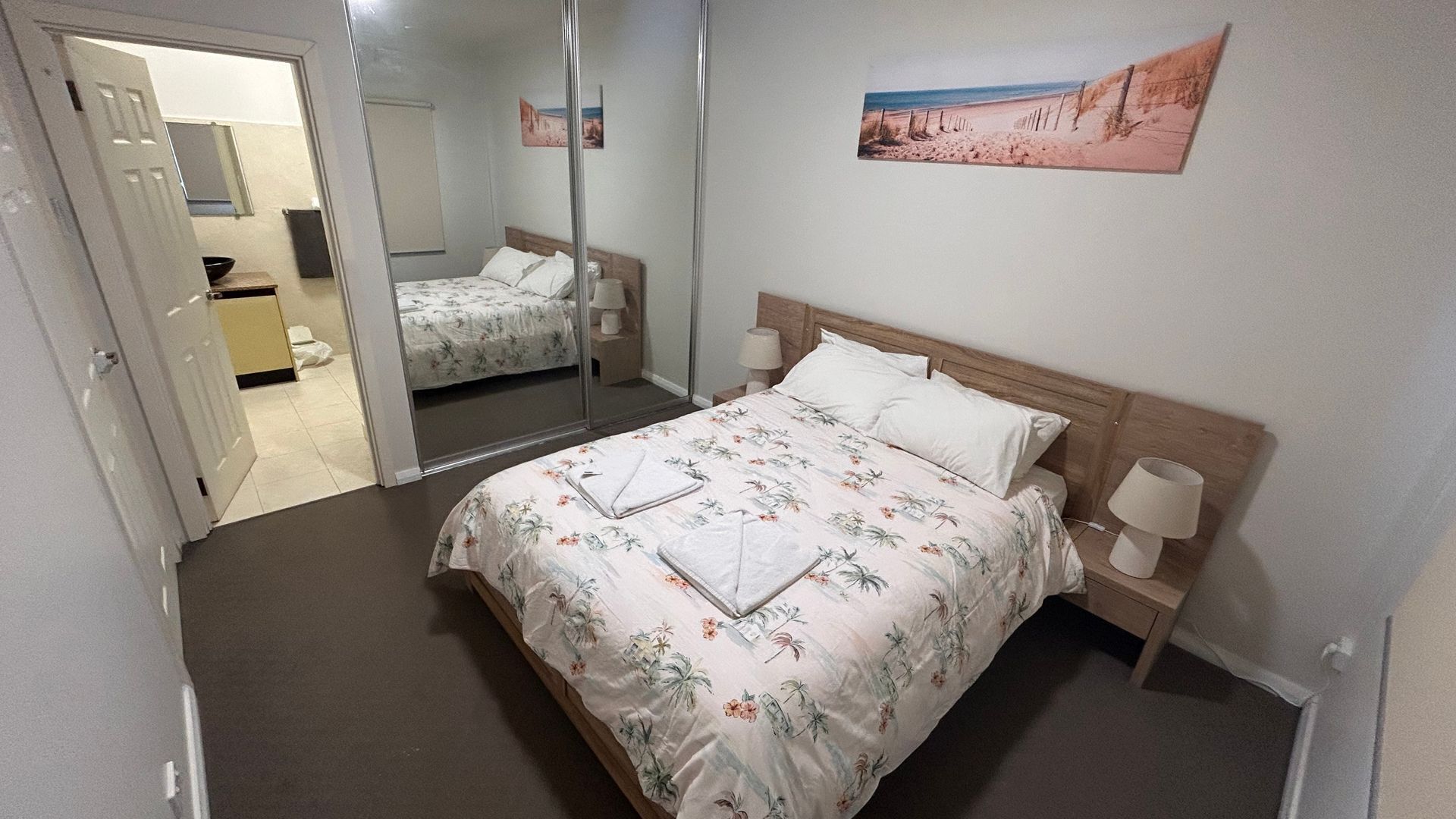 3 bedrooms, bed sheets
