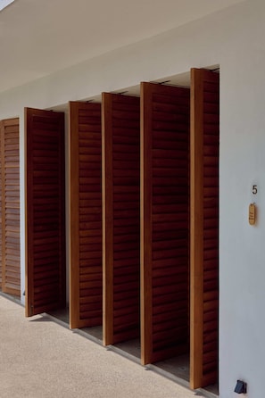 Double Room, Non Smoking, Pool View | Interior - UNU Boutique Hotel (Ahangama)