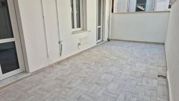 Apartment White | UnterkunftsgelÀnde