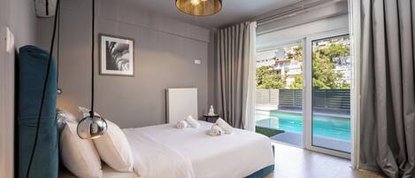 2 bedrooms, desk, iron/ironing board, free WiFi